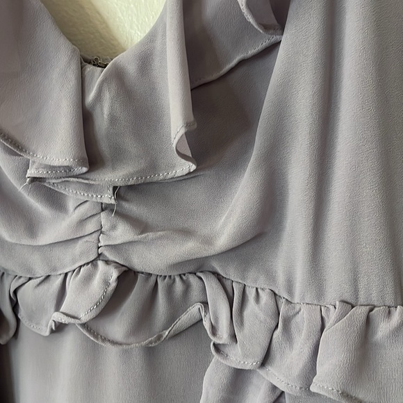 ASTR The Label Adoria Ruffled V-Neck Sleeveless Maxi Dress Dusty Lavender large - Picture 6 of 12